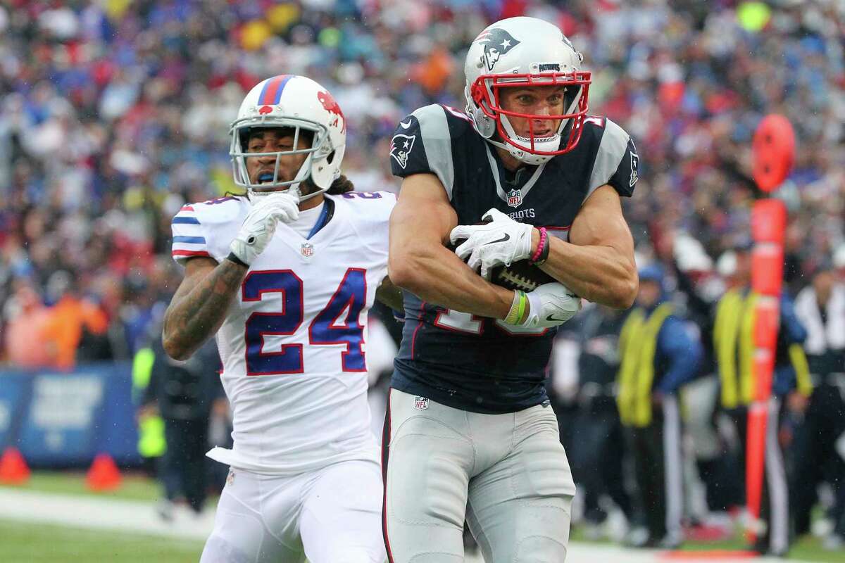 Chris Hogan, right, is among a deep and talented group of wide receivers that makes the Patriots' offense so dangerous.