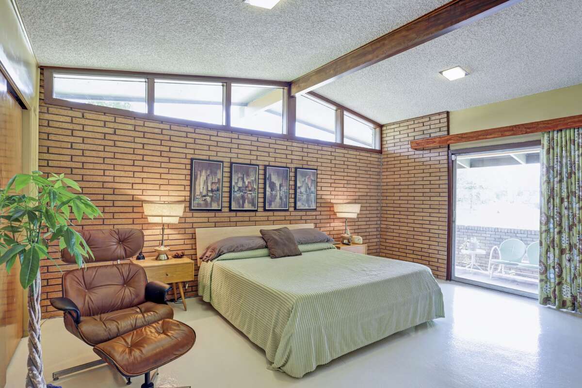 Glenbrook Valley 'time capsule' to hit market