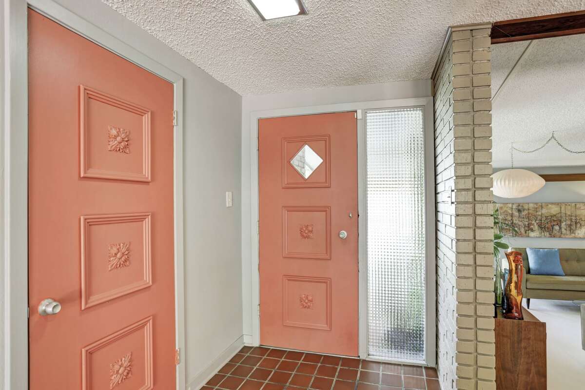 Glenbrook Valley 'time capsule' to hit market