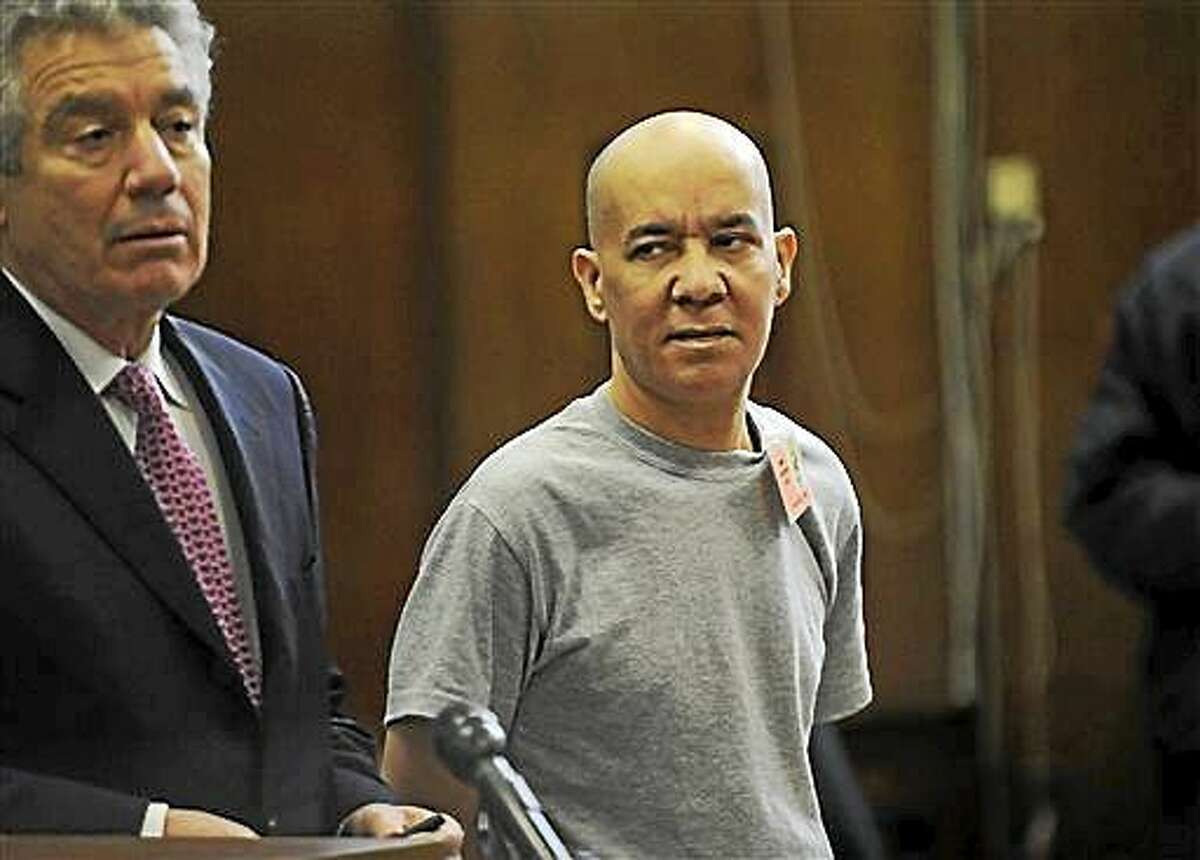FILE - In this Nov. 15, 2012, file photo, Pedro Hernandez, right, appears in Manhattan criminal court with his attorney, Harvey Fishbein, in New York. Hernandez confessed in 2012 to killing the long-missing New York City boy, Etan Patz but Hernandez?s defense maintains his confessions are the false imaginings of a man who has an IQ in the lowest 2 percent of the population and has problems discerning reality from fiction. Fishbein - who has handled other murder cases involving psychiatric issues - and the prosecution differ on the extent and implications of Hernandez?s mental problems. Opening statements in Hernandez's trial are set for Friday, Jan. 30, 2015. (AP Photo/Louis Lanzano, Pool, File)