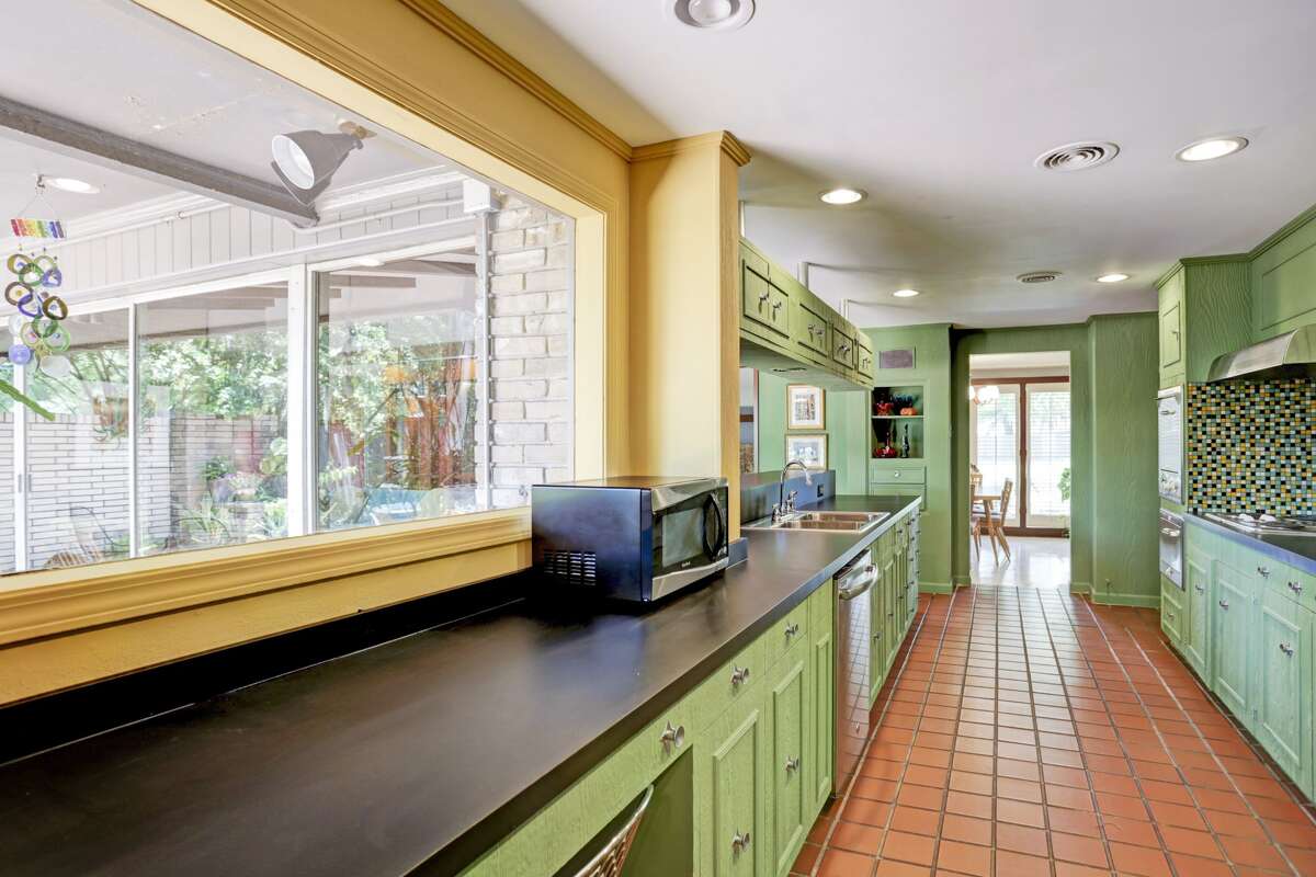 Glenbrook Valley 'time capsule' to hit market