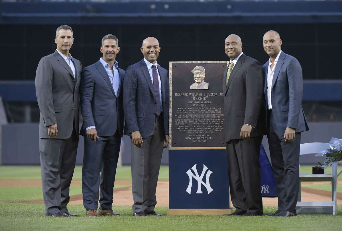 Honoring Bernie Williams at Yankee Stadium. With him Paul O'Neill, Jorge  Posada, Mariano Rivera, De…