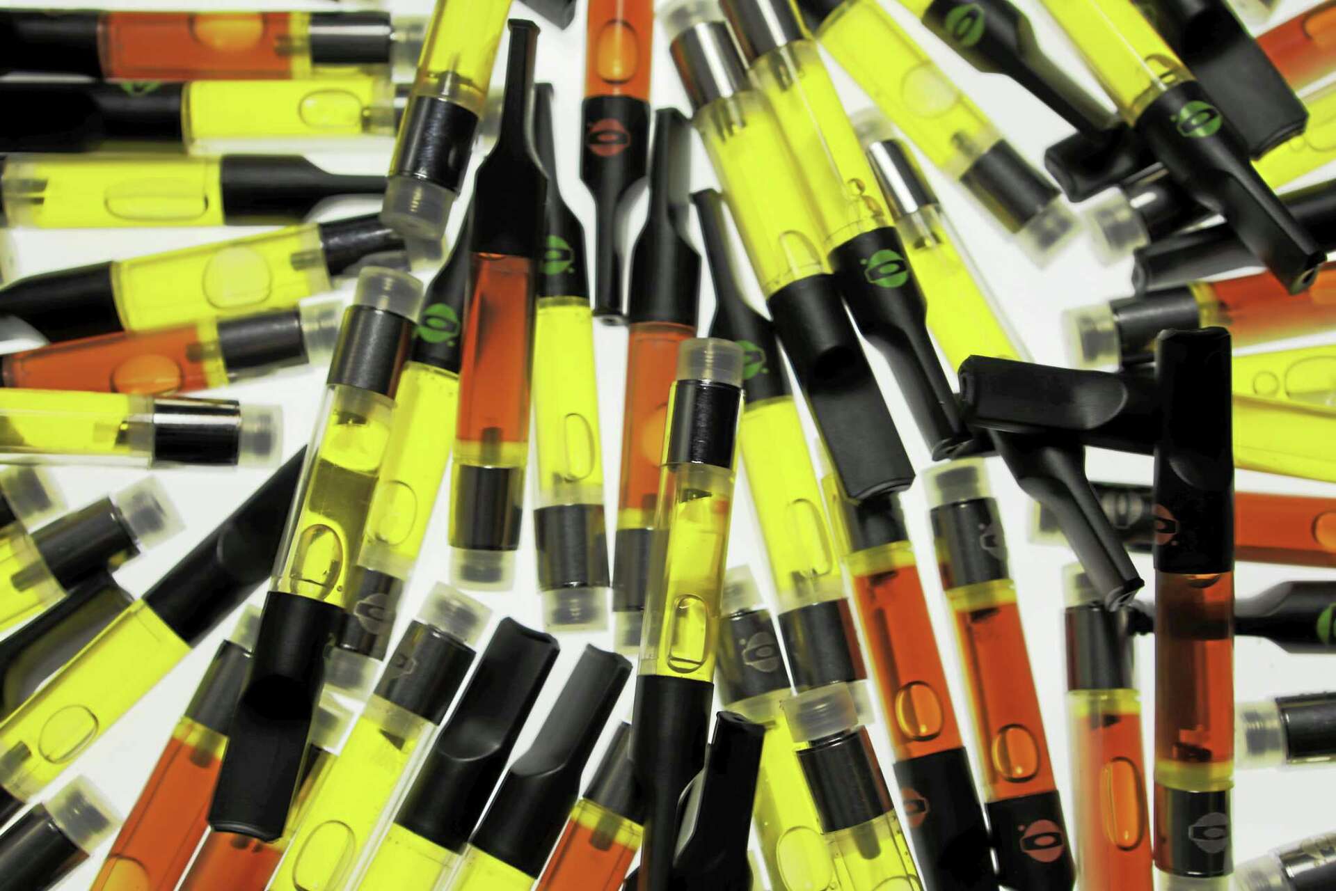 7 Californians hospitalized in ICU after vaping cannabis or CBD oils