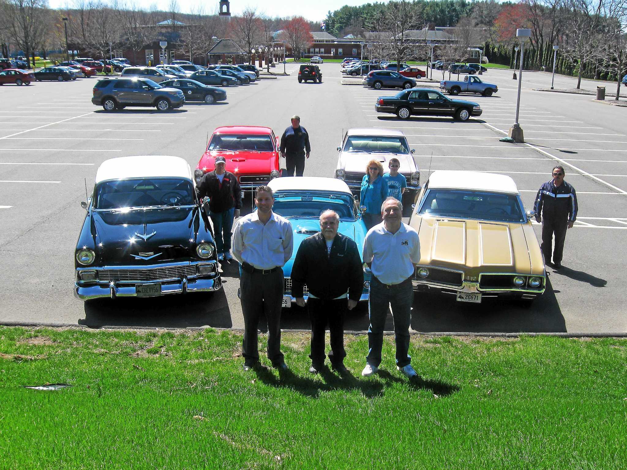 Connecticut’s largest antique car show Sunday in Hamden