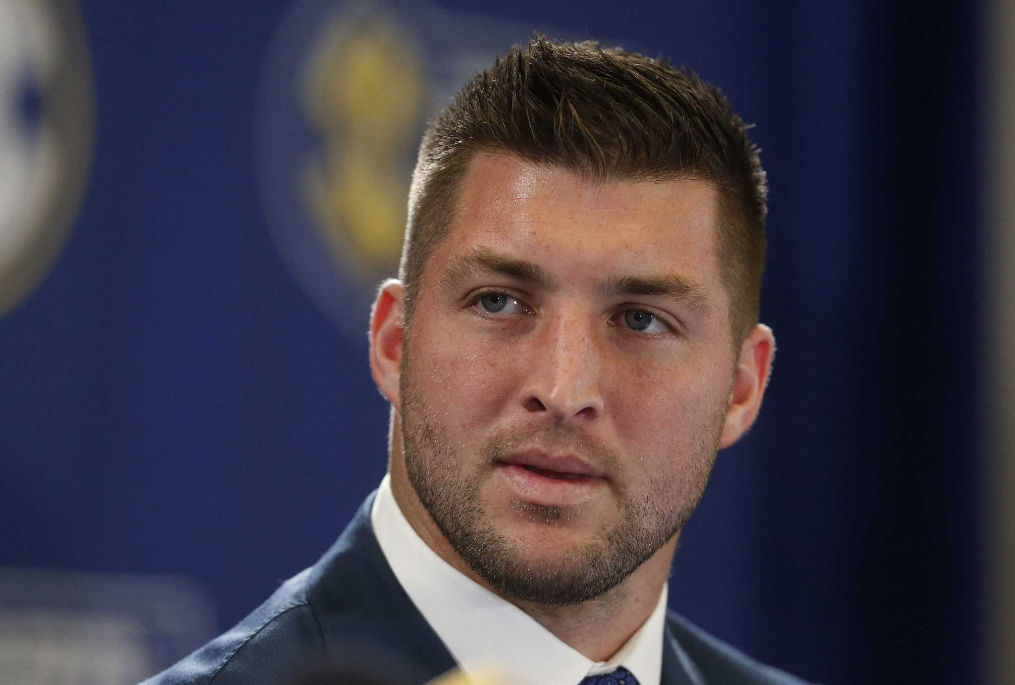 Tim Tebow jerseys are already for sale on the Eagles' website 