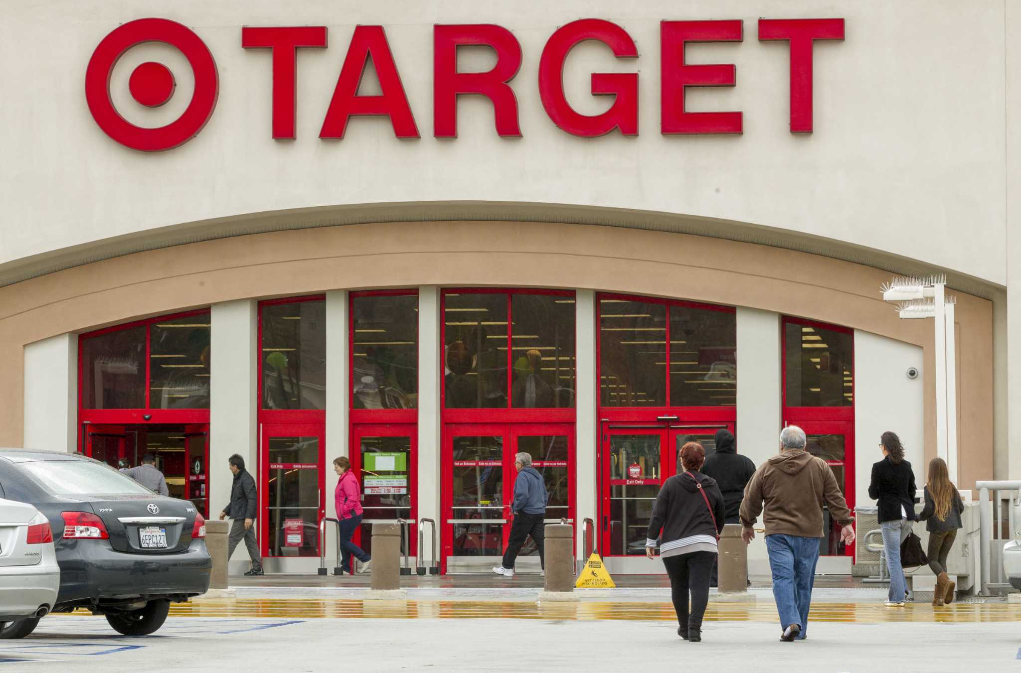 Judge Oks 10 Million Settlement In Target Data Breach