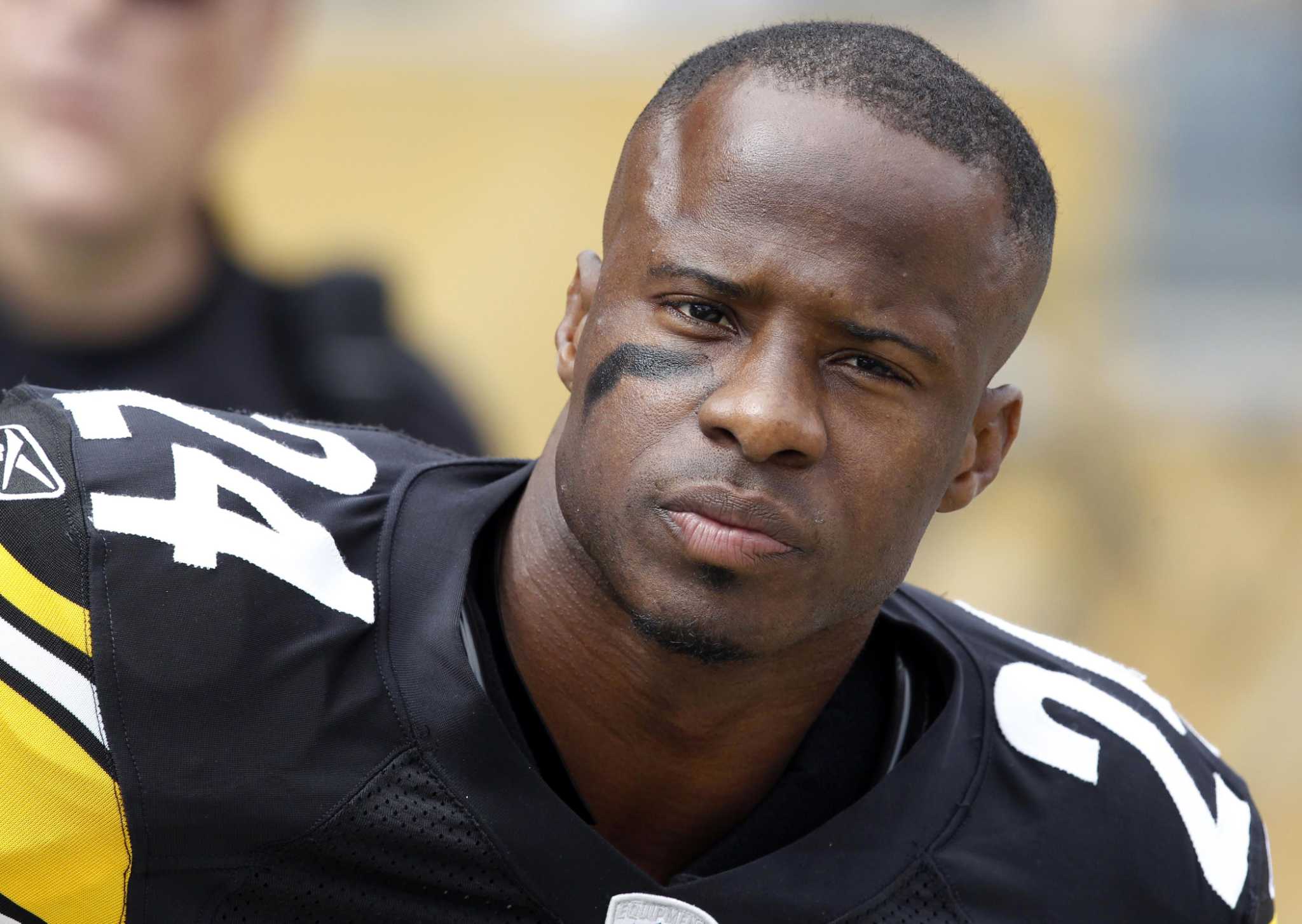 Pittsburgh Steelers cornerback Ike Taylor retires at 34