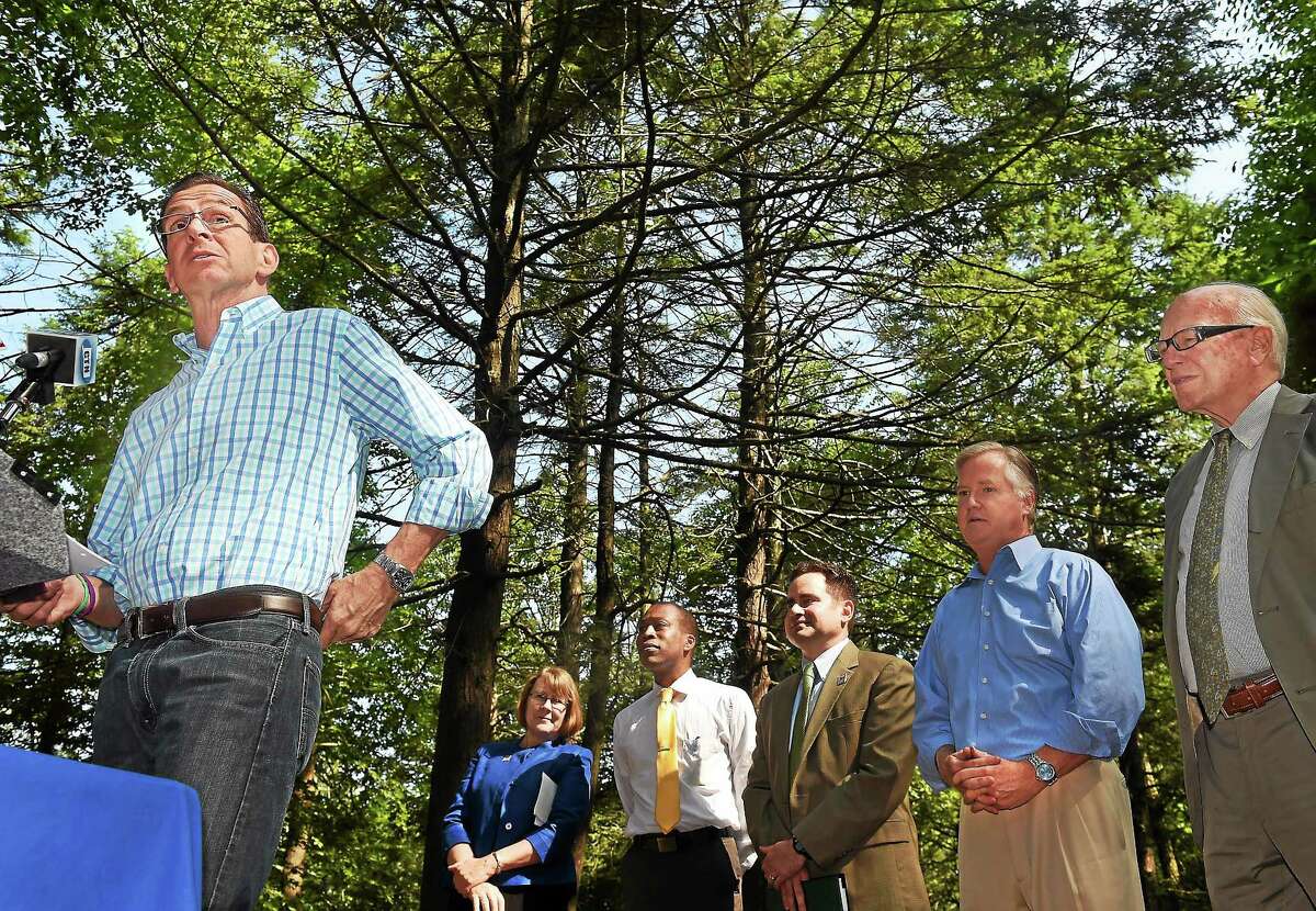 (Mara Lavitt ó New Haven Register) July 23, 2014 Hamden At Sleeping Giant State Park in Hamden from left: Gov. Dannel P. Malloy, Dept DEEP Commissioner Susan Whalen, Hamden Mayor Scott Jackson, DEEP Commissioner Robert Klee, House Speaker Brendan Sharkey of Hamden, and State. Sen. Joe Crisco announced all state parks and their museums will be open free to visitors on Saturday and Sunday, July 26 & 27, as part of the state parks centennial celebration. All parking and museum fees waved. mlavitt@newhavenregister.com