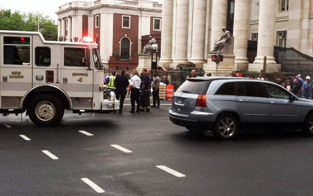 Pedestrian struck in downtown New Haven