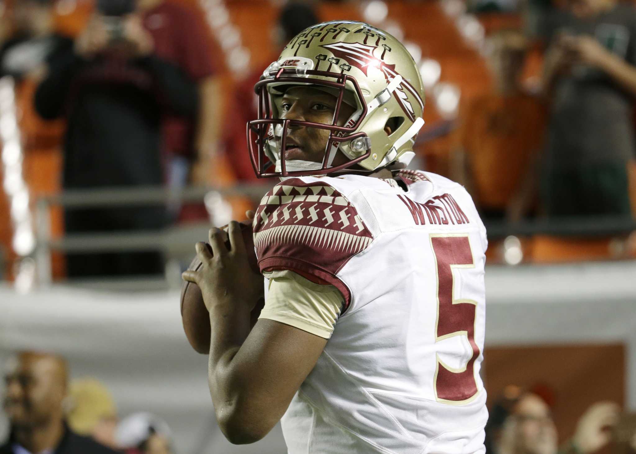 Walter Camp announces 15 'Players to Watch' for Player of the Year award