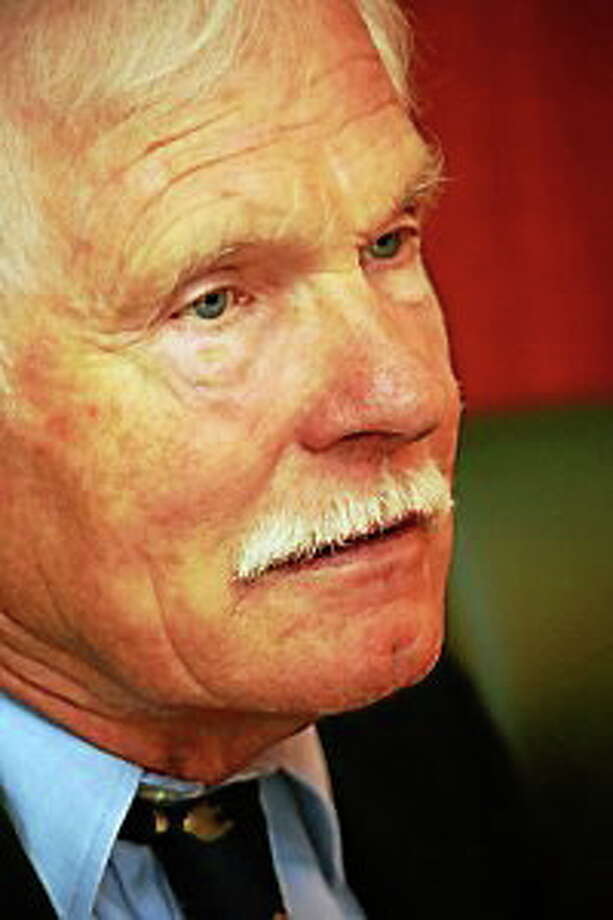 Ted Turner talks bison at new Ted’s Montana Grill in Hartford New