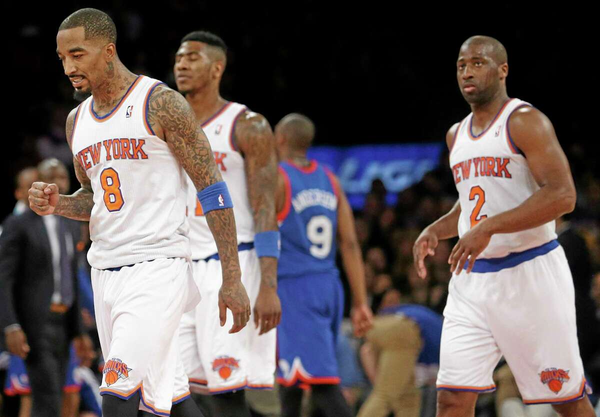 The Knicks’ J.R. Smith (8) reacts after missing a free throw during the second half of Wednesday’s loss to the Sixers.