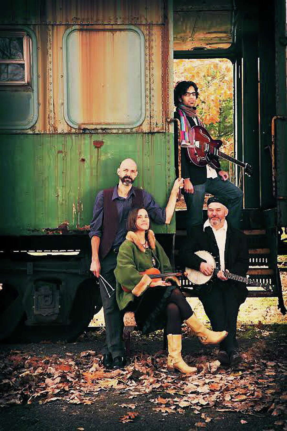 Rani Arbo & daisy mayhem at the Katherine Hepburn Cultural Arts Center