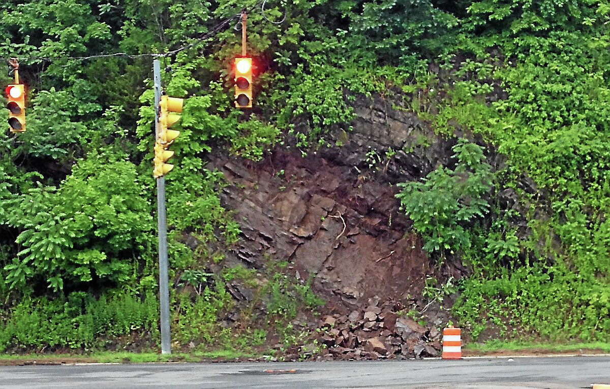 A small rock slide happened early Wednesday morning on U.S. Route 1 in East Haven. Local police were on scene and state road crews were on the way to clean up the mess. There were no reported injuries.