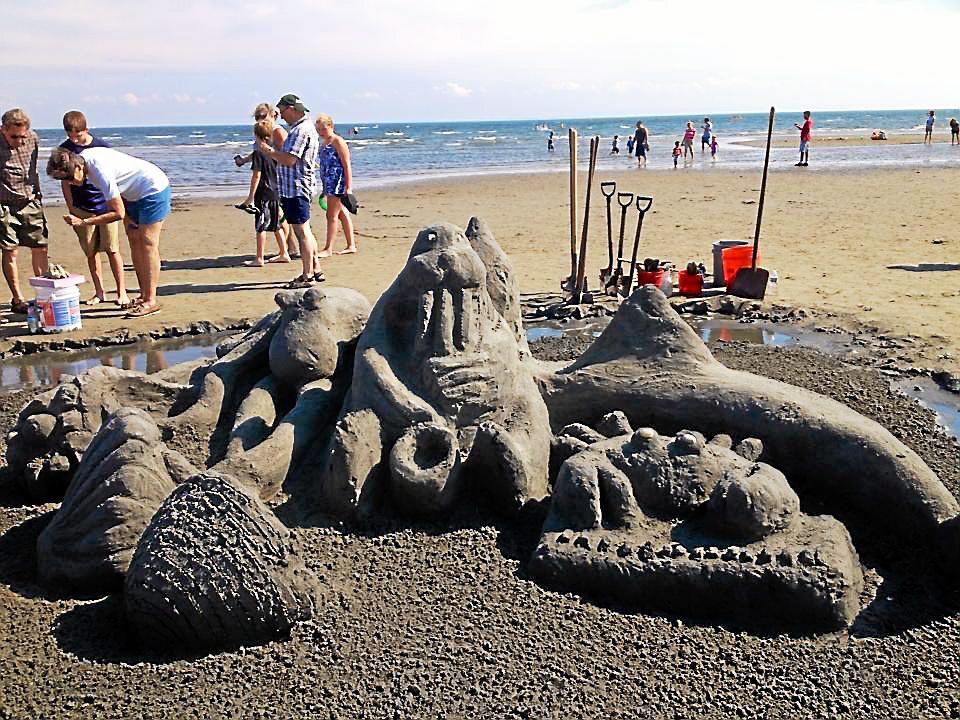 Milford sand sculpture contest Saturday at Walnut Beach