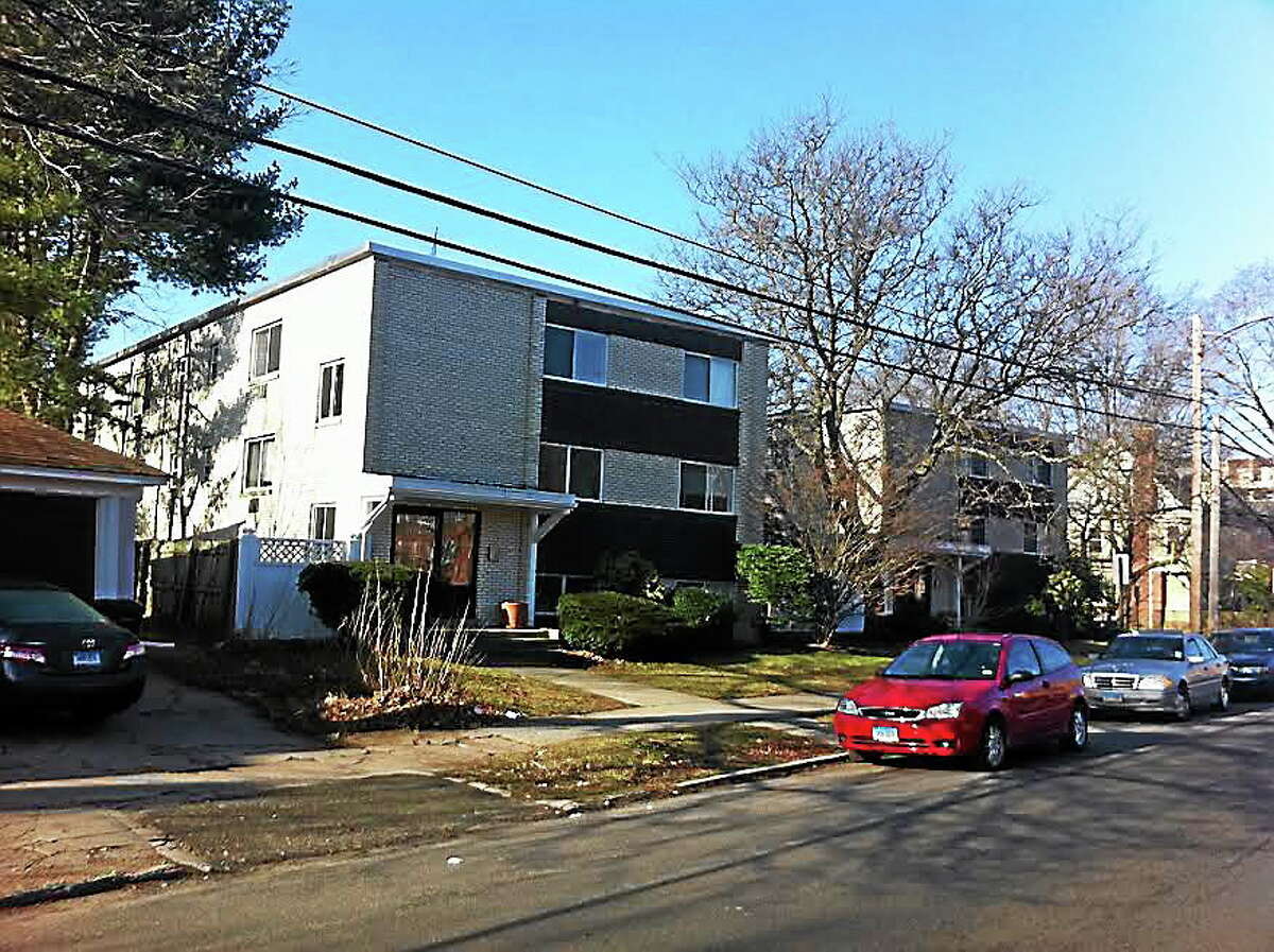 New Haven apartment complex sells for 2.8 million
