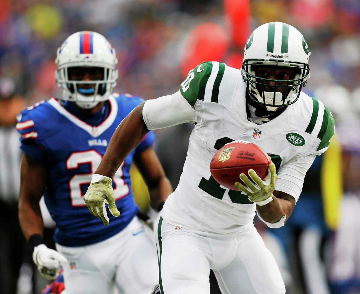 The New York Jets released wide receiver Santonio Holmes on Monday.