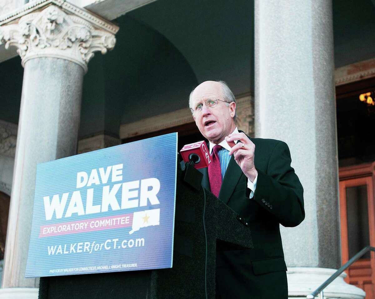 (Peter Casolino ó New Haven Register) Dave Walker, former U.S. Comptroller General, announced an exploratory committee to run for a statewide office in CT. Walker who will run as a Republican, hinted that he may run for the post of Lt. Governor. The announcement was made on the steps of the Hartford Capitol building. pcasolino@NewHavenRegister