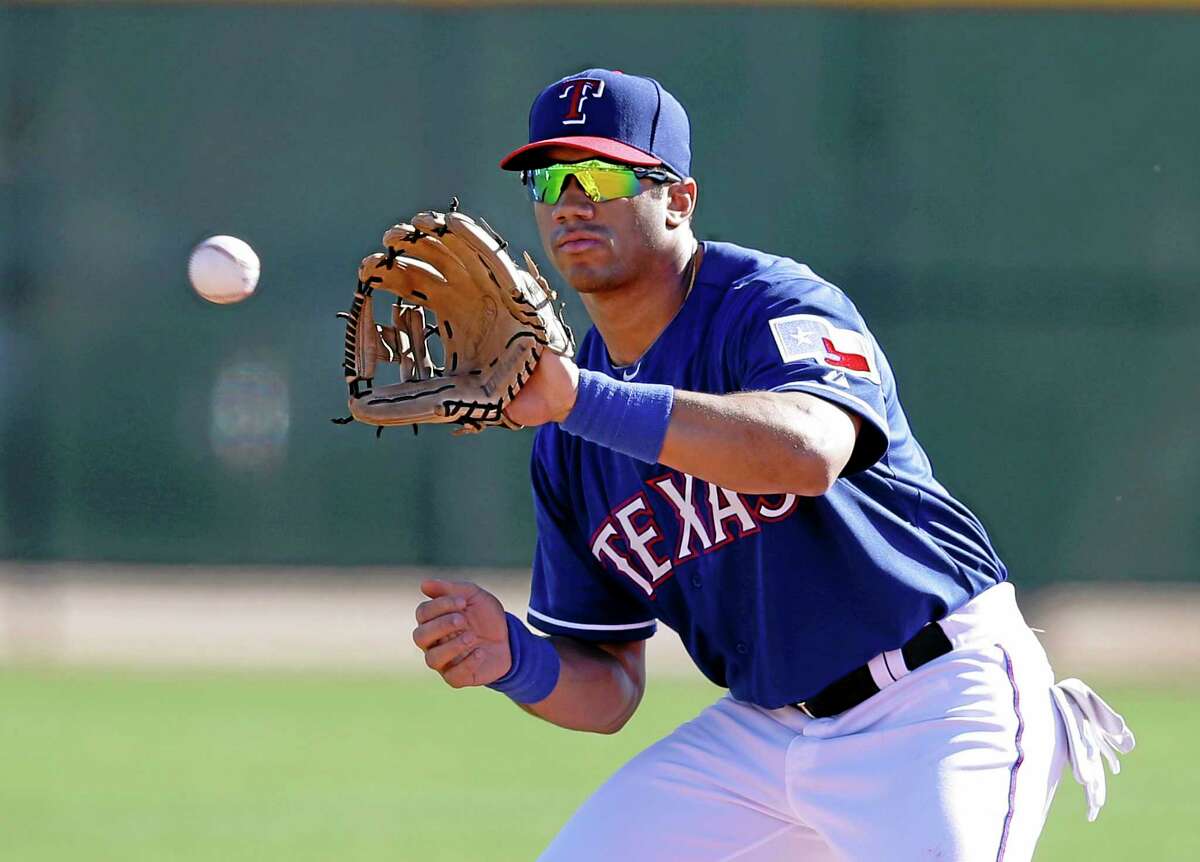 Seahawks QB Russell Wilson strikes out on 93-mph in first Yankees at-bat –  New York Daily News