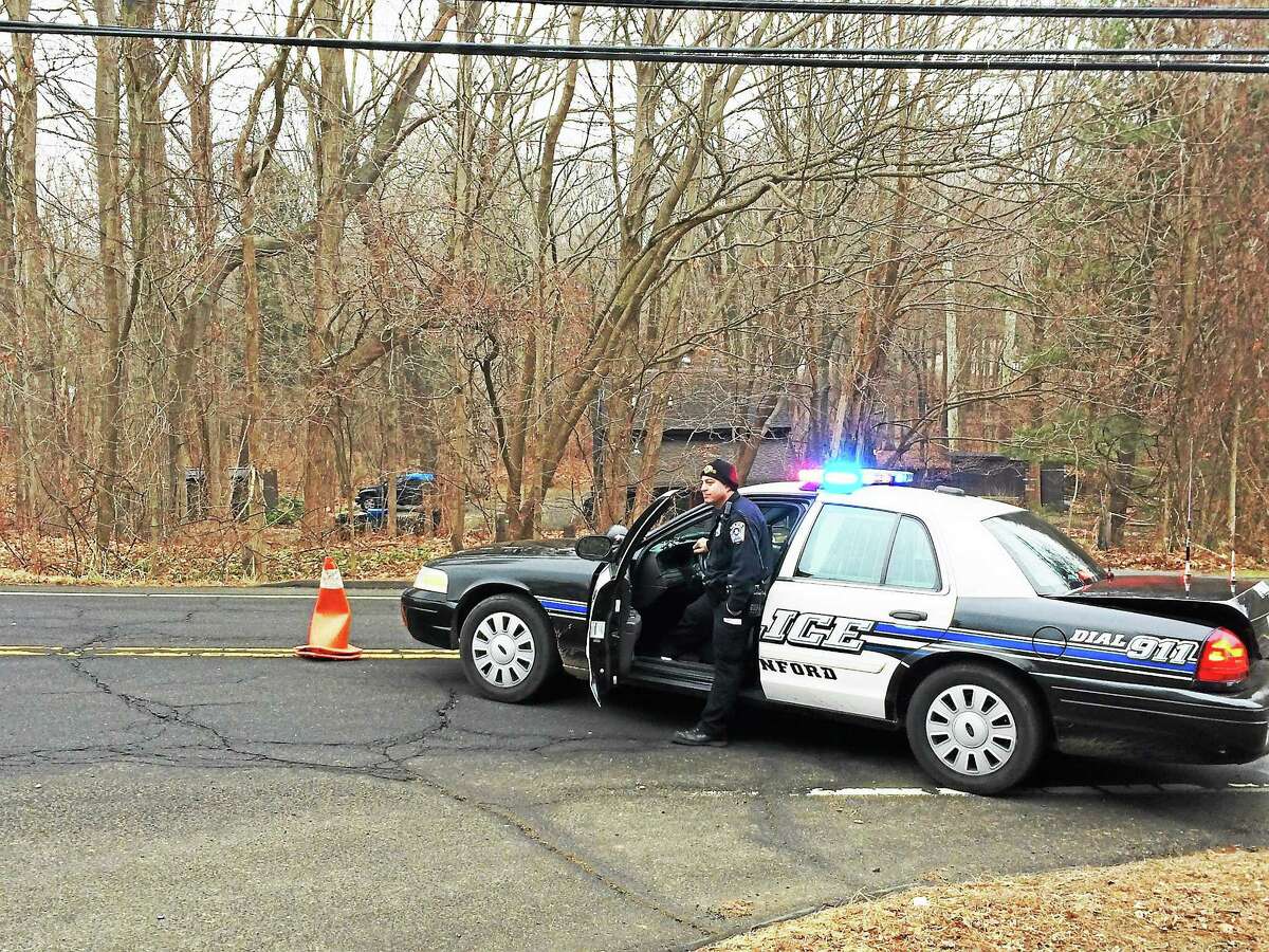 1 dead after crash on Route 22 in North Branford