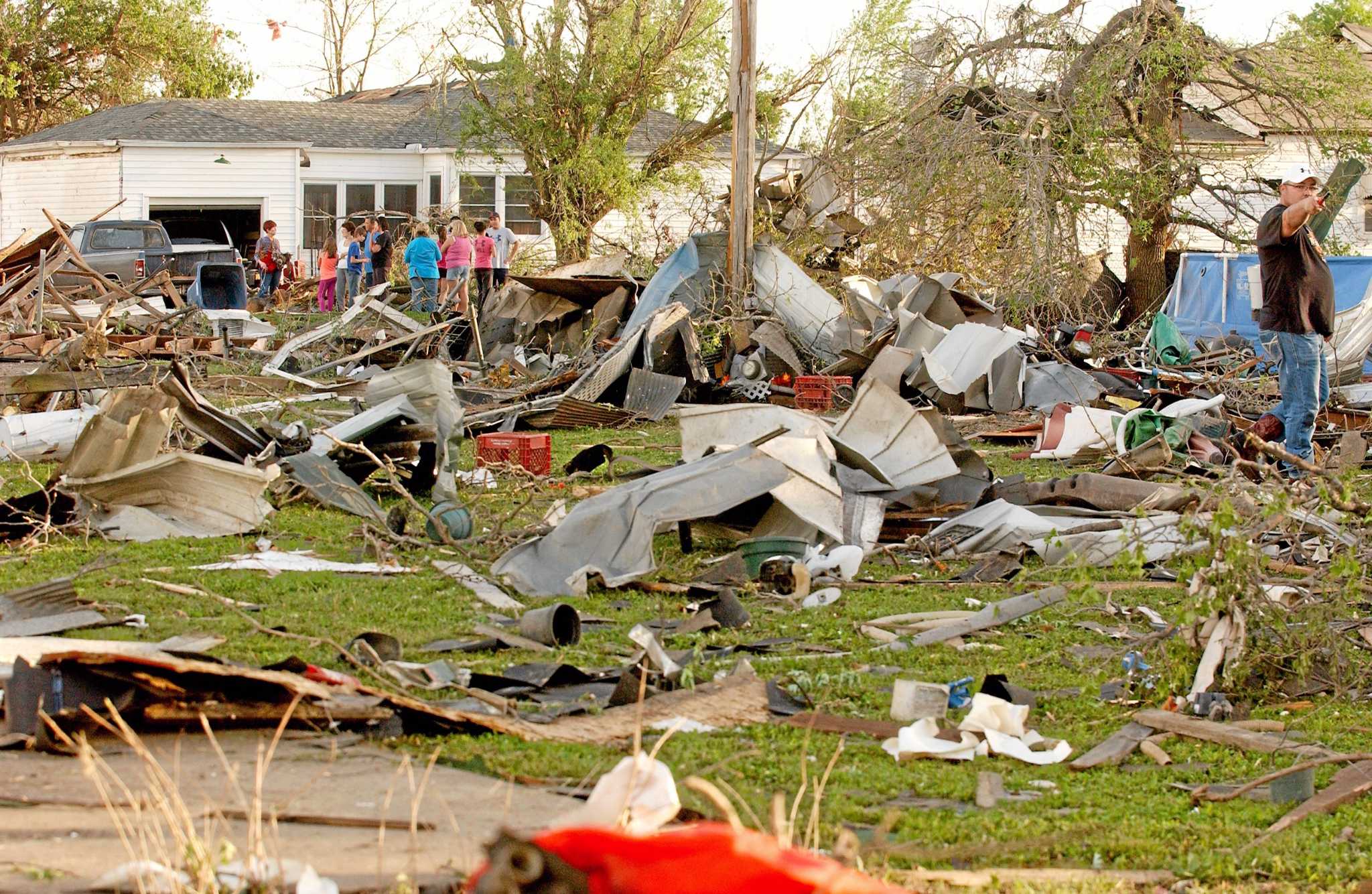 Powerful storms, tornadoes kill 18 in 3 states