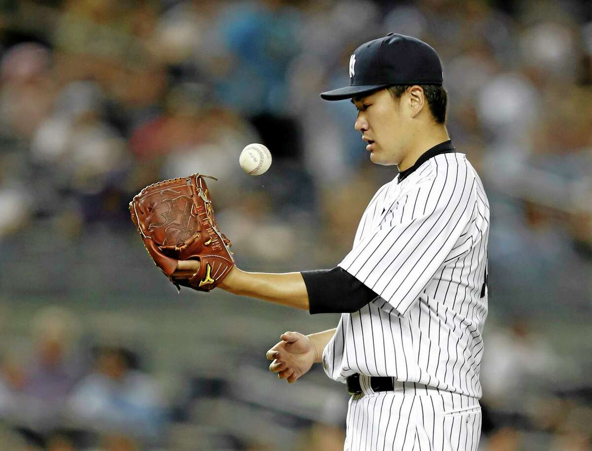 Perfect son Brett Gardner tossed a foul ball to his dad in the