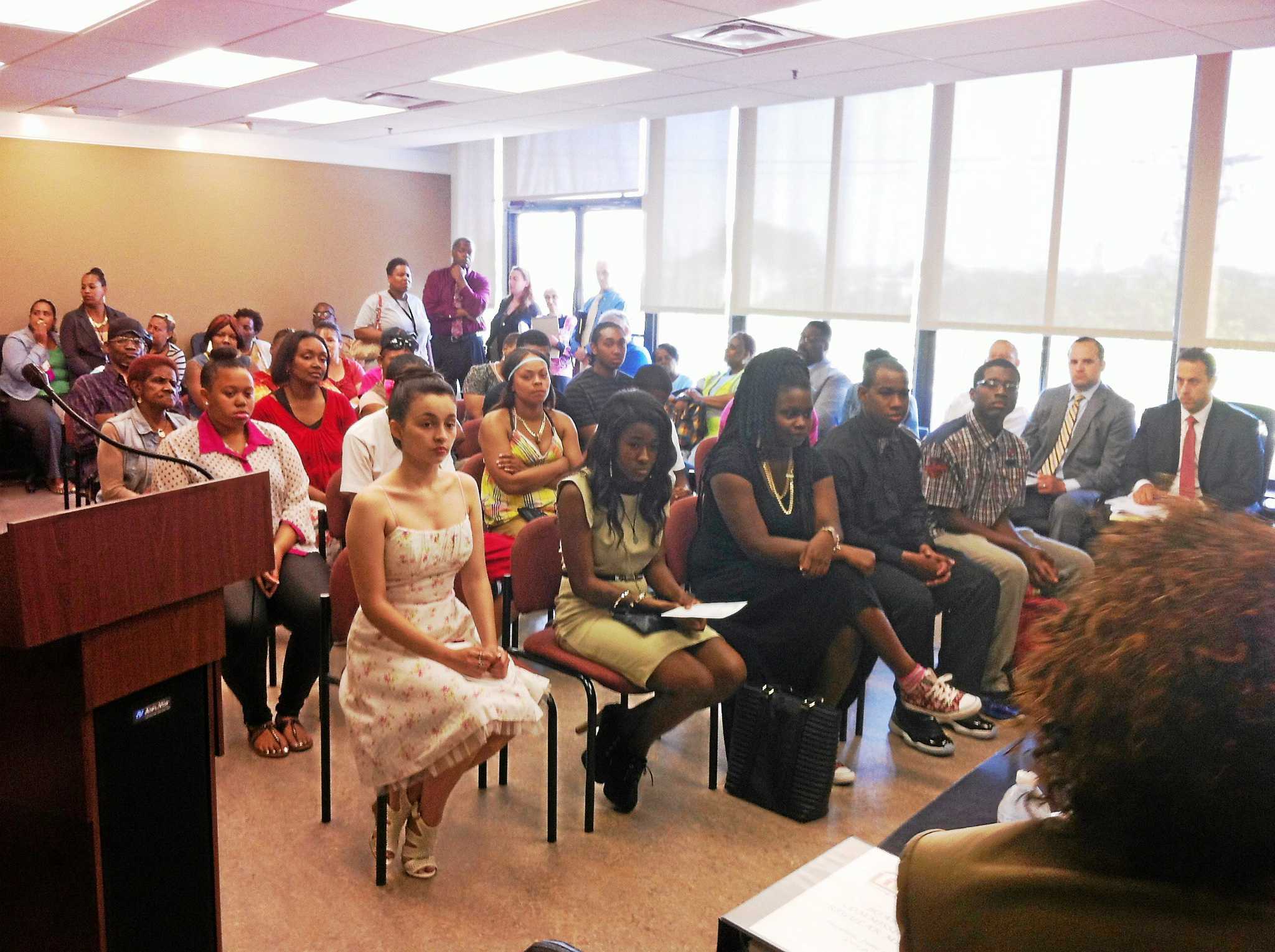 New Haven Housing Authority recognizes high school seniors for graduating