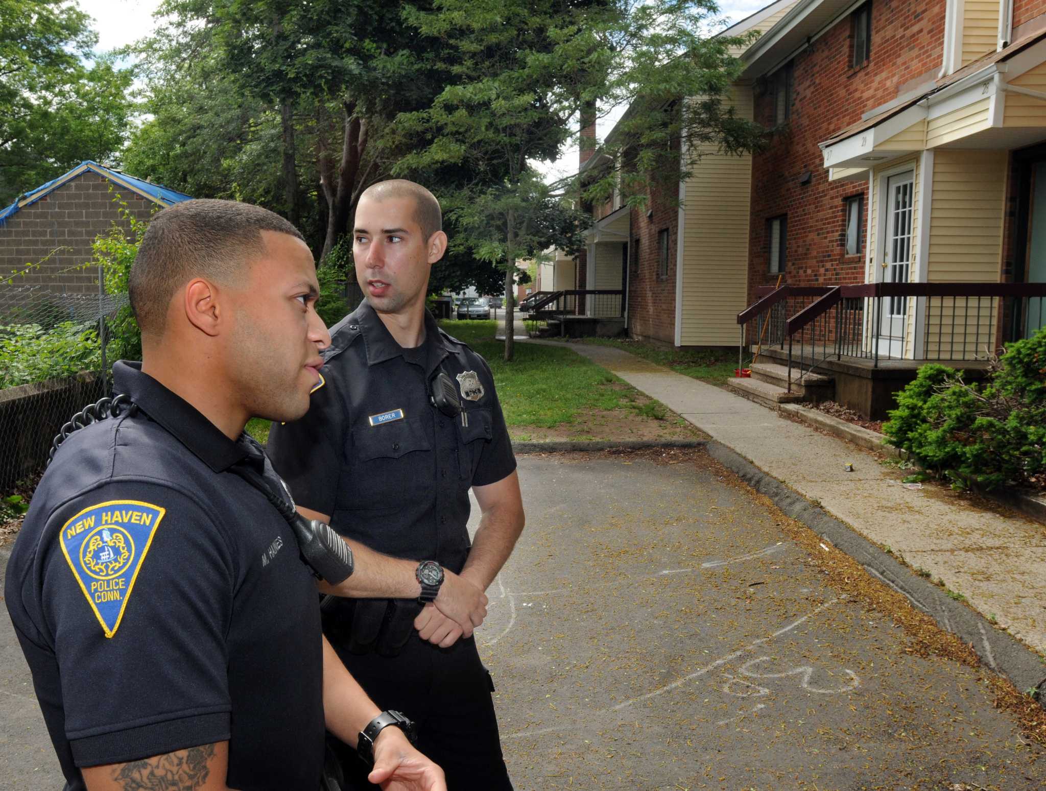 New Haven apartment complex where shots were fired at police faces
