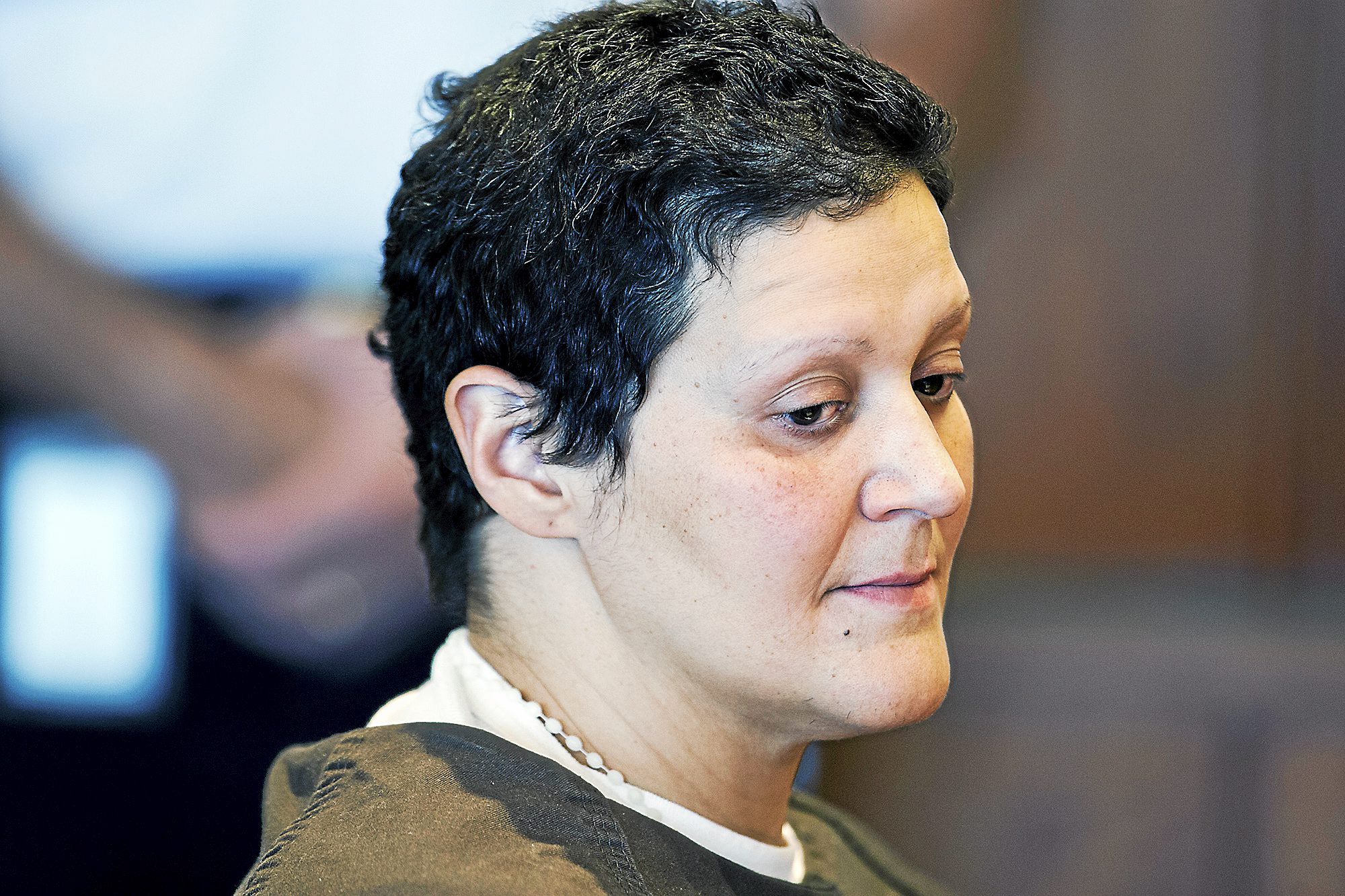 Aaron Hernandez’s cousin, Tanya Singleton, pleads not guilty