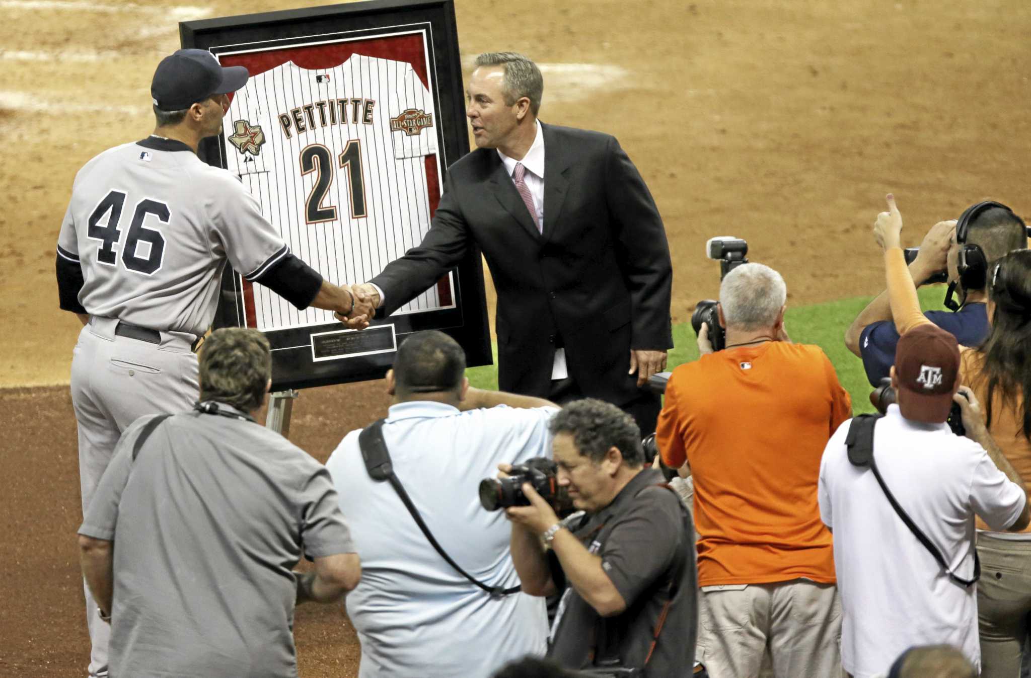Astros honor Andy Pettitte