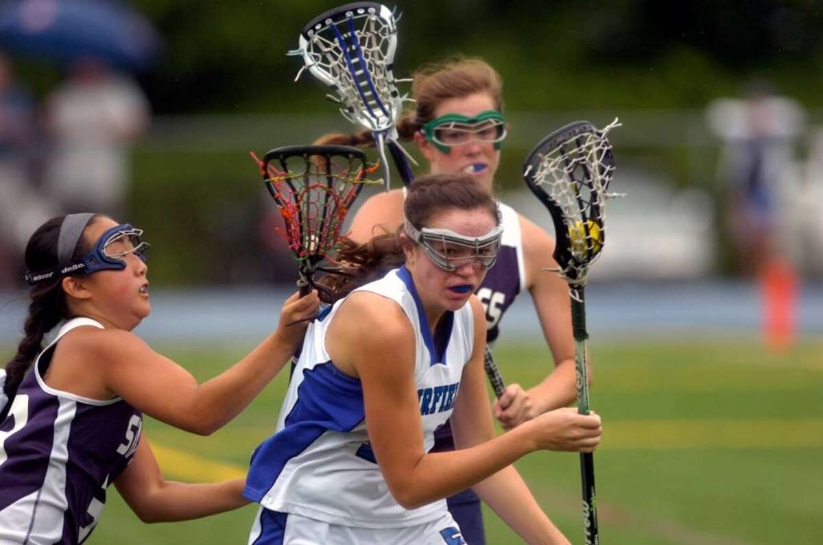 Larson leads Fairfield Ludlowe to first girls lacrosse title