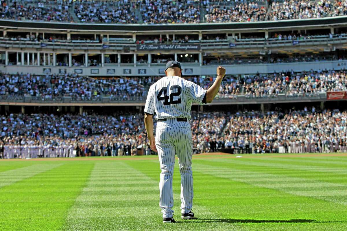 Fans, team pay tribute to Mariano Rivera
