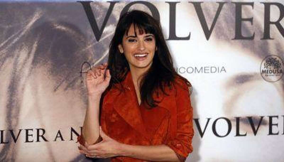 penelope cruz nursing baby