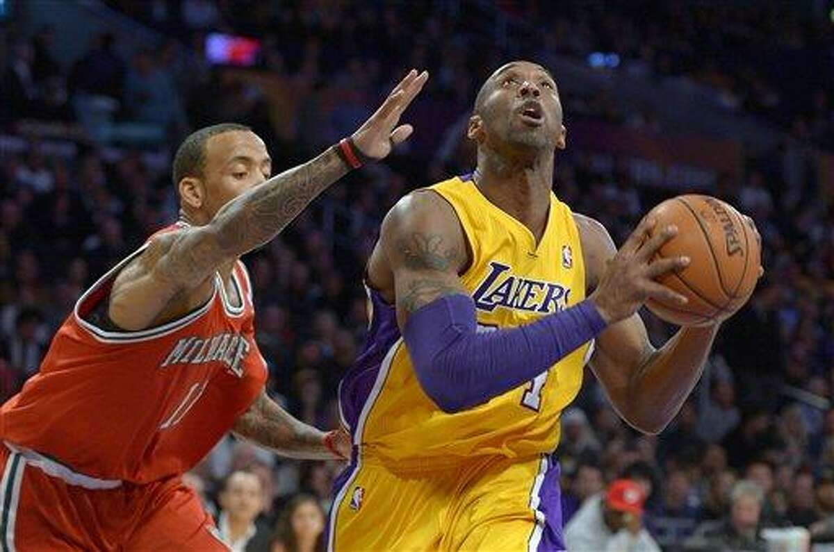Los Angeles Lakers star Kobe Bryant leads NBA All-Star voting by a