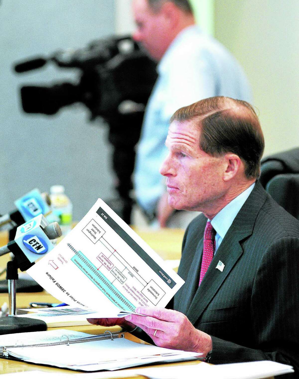 (Arnold Gold — New Haven Register) U.S. Senator Richard Blumenthal chairs a Senate committee hearing concerning the recent power outage to Metro-North trains at Bridgeport City Hall on 10/28/2013.