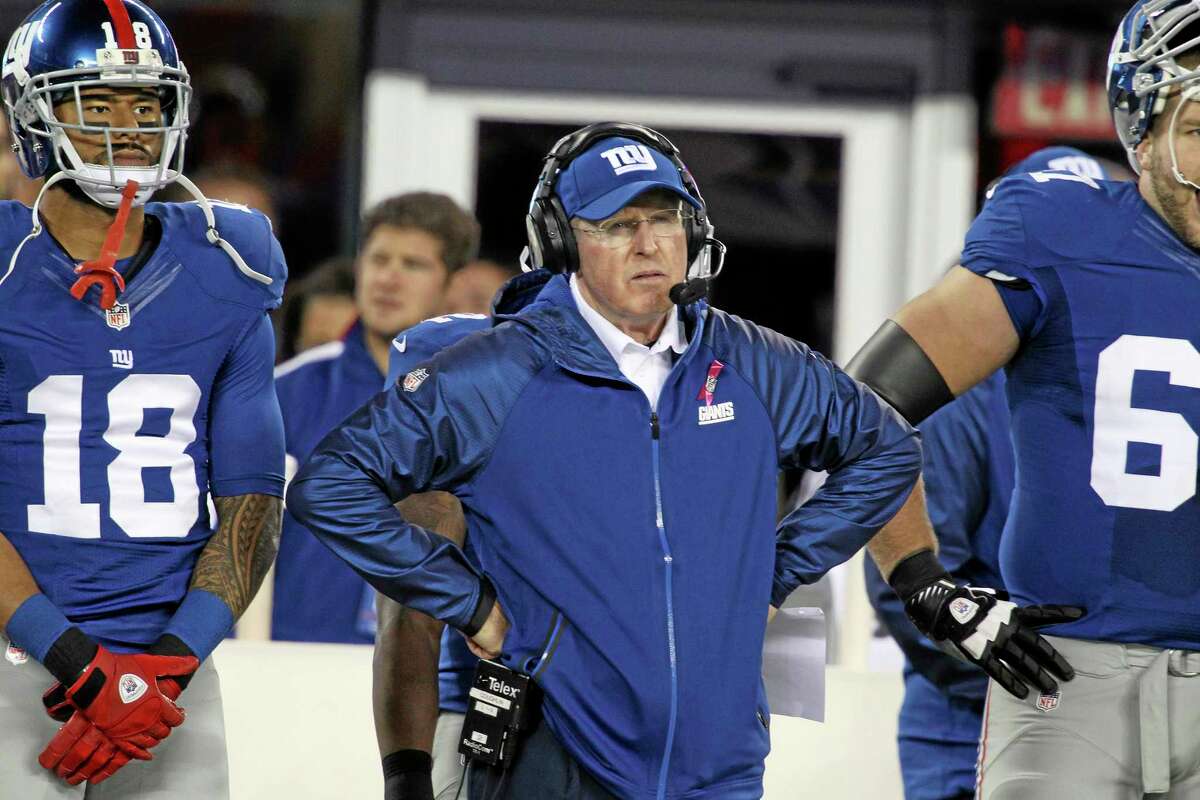 Tom Coughlin and the Giants will look to keep the Eagles winless at home this week.