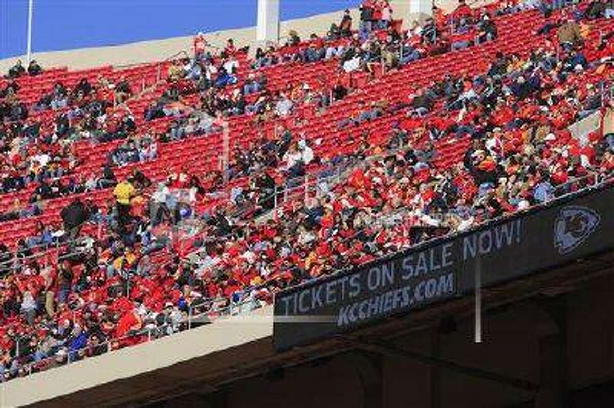 Police warn of Chiefs playoff ticket scams