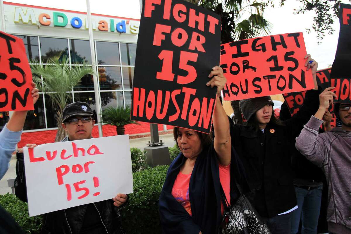 A 2013 protest outside a McDonalds on Kirby near U.S. 59 in Houston called for an increase in the minimum wage. (Chronicle file photo)