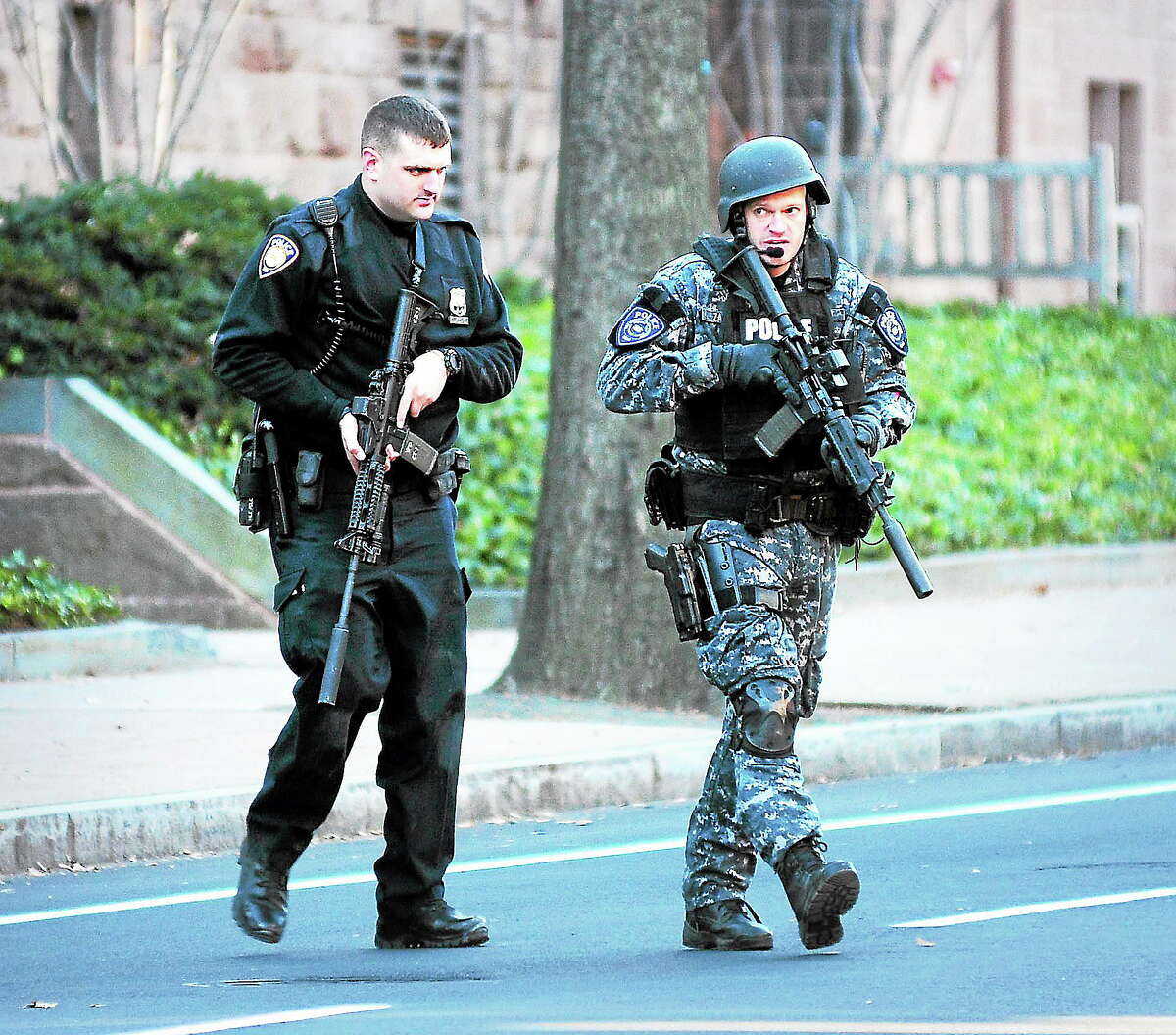 Police respond to the reports of a gunman on Yale campus Nov. 25 in New Haven.