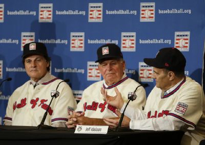 Retired managers Joe Torre, Tony La Russa, Bobby Cox elected to