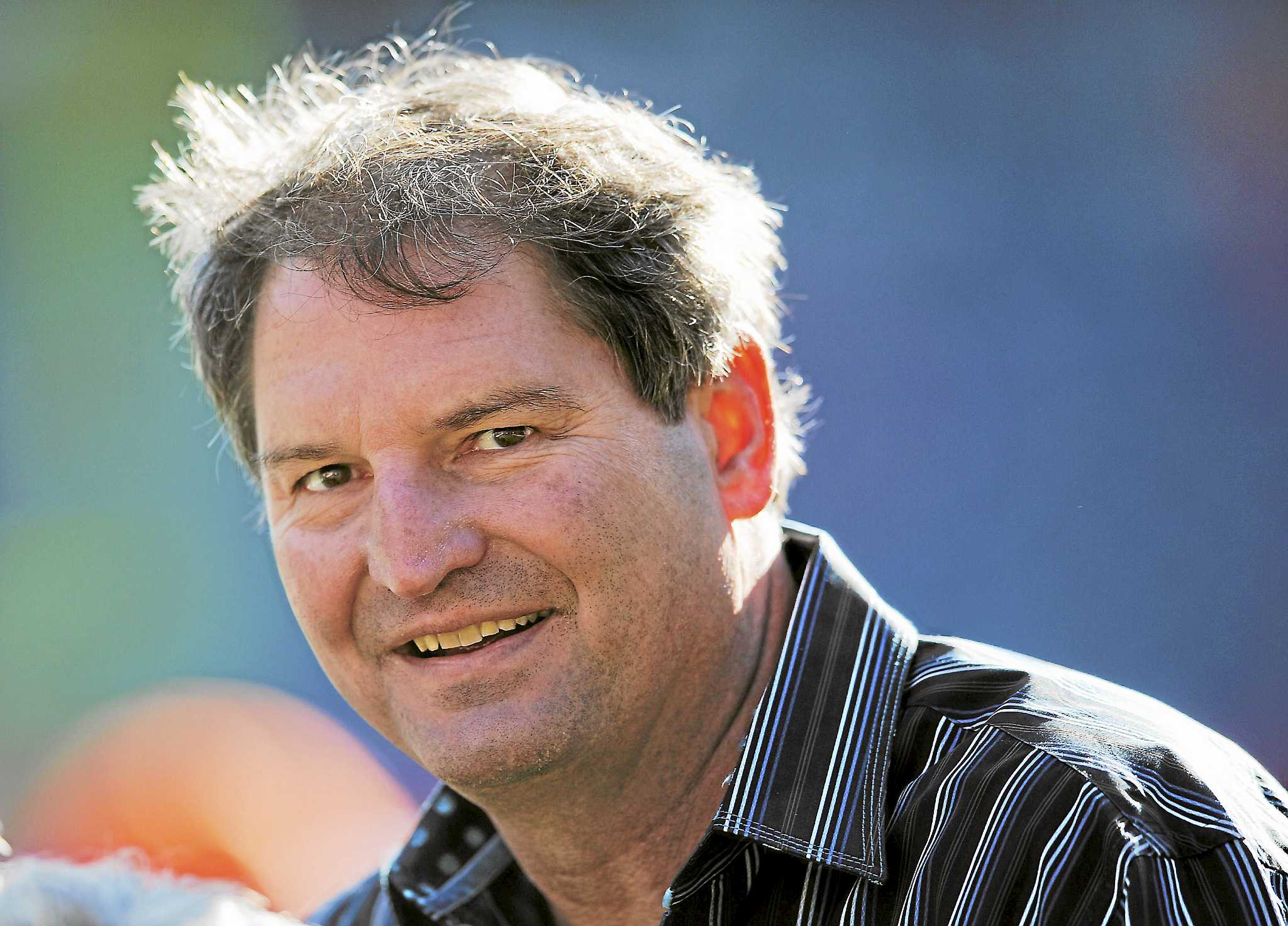 SOLON, Ohio Former NFL quarterback Bernie Kosar blamed knee and ankle surge...