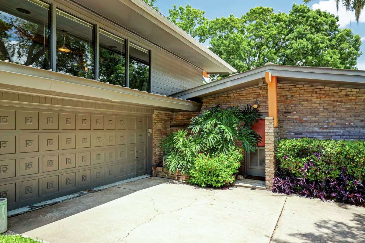 Glenbrook Valley still draws stylish visitors