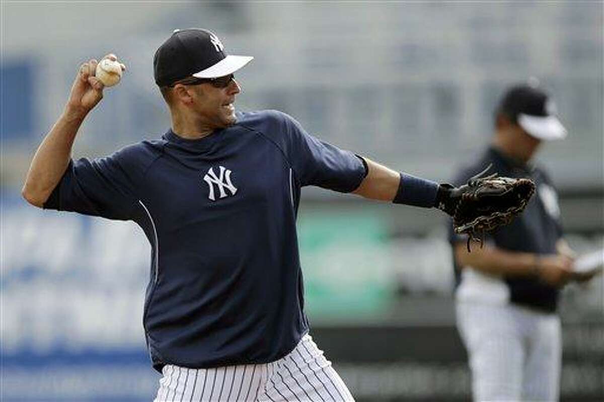 Derek Jeter Signed New York Yankees Batting Practice Jersey With