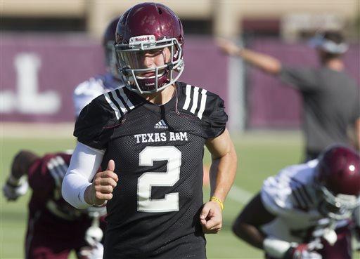 Hundreds pay to meet Johnny Manziel at autograph session