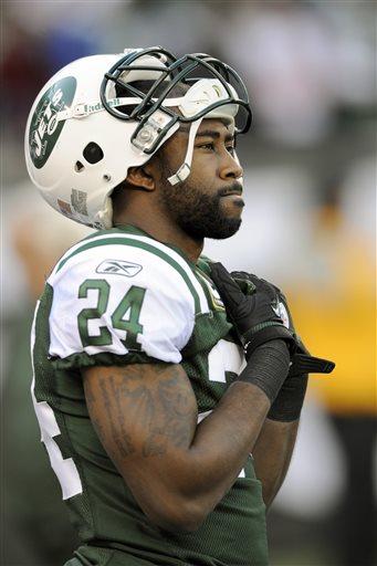 Darrelle Revis jersey number: Mark Barron willing to give up no