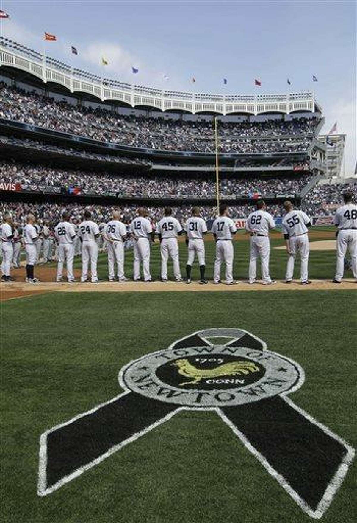 Yankees honour Rivera in pre-game ceremony