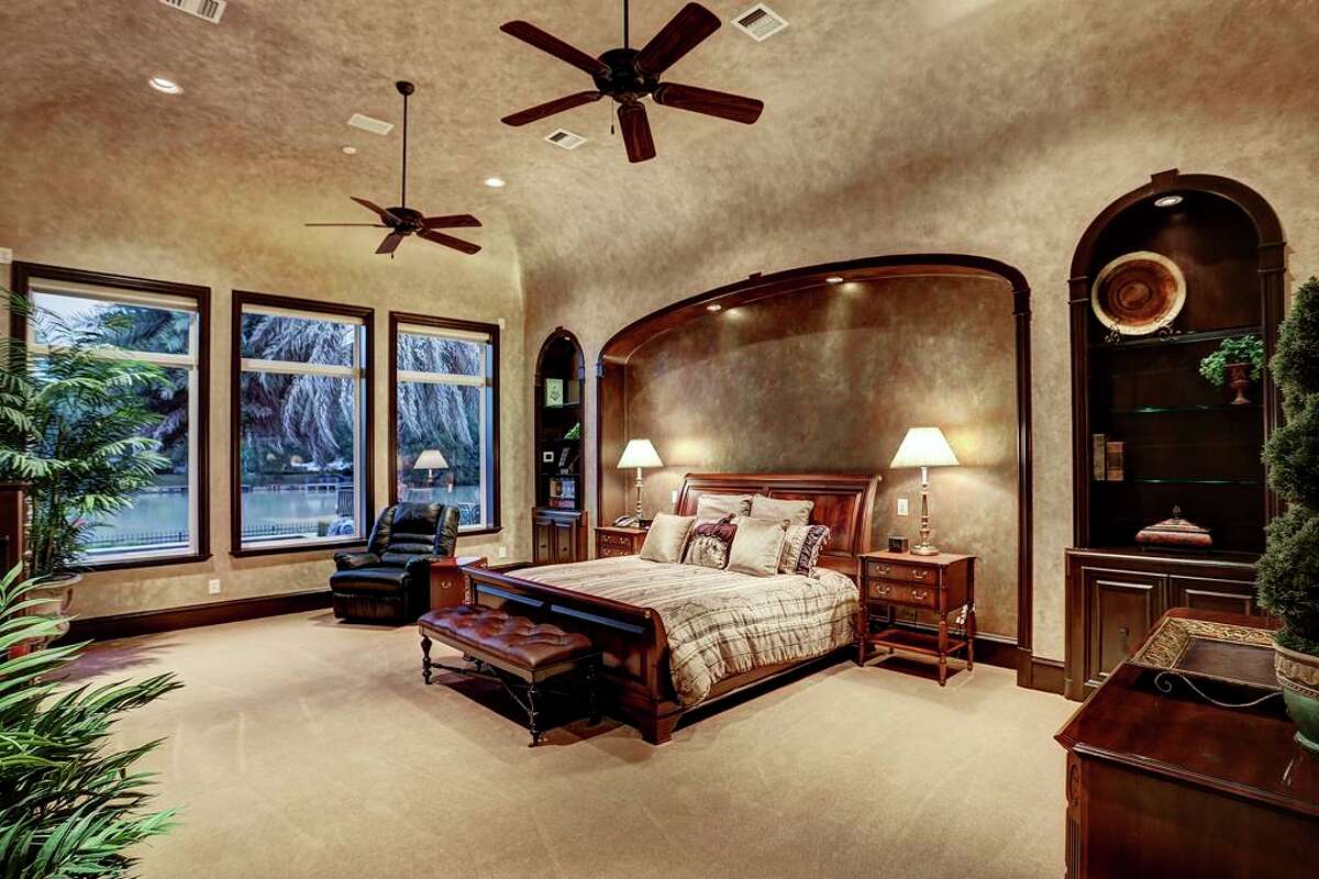 These are Houston's most overthetop, luxury homes for sale right now