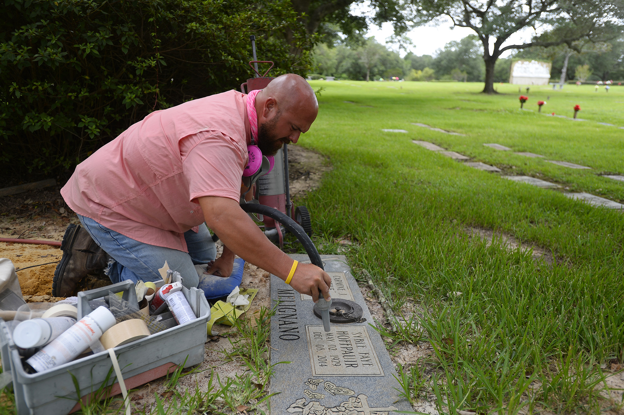 Photos Retracing Forest Lawn s history