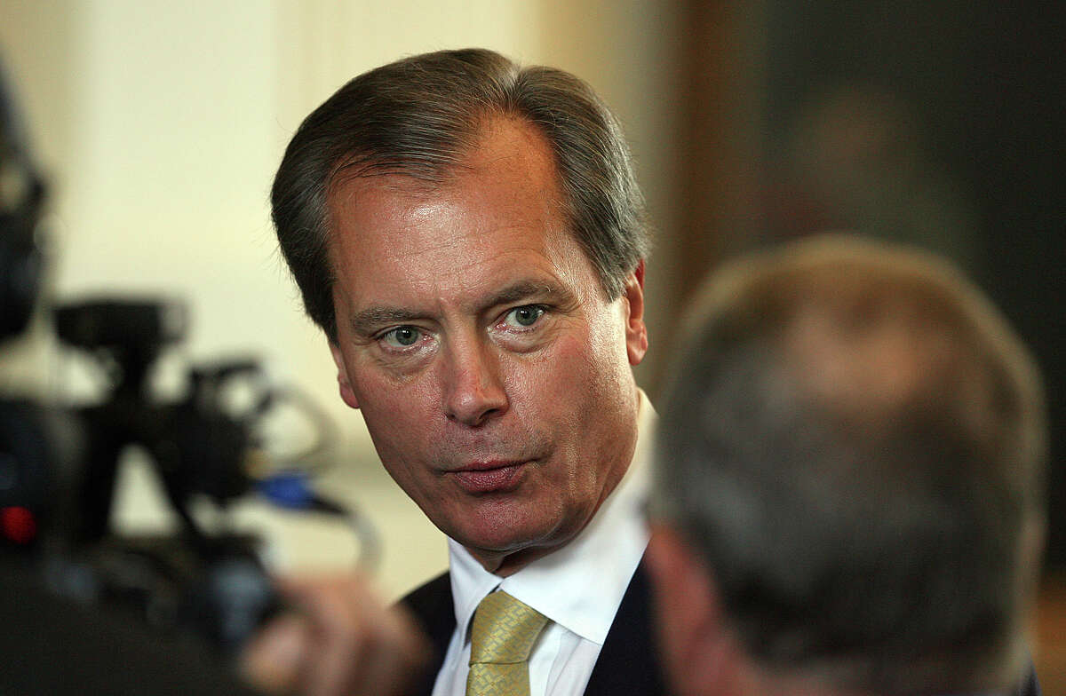 Lt. Gov. David Dewhurst speaks with members of the media after the senate finished its business on the last day of the special session in Austin, Texas on Tuesday, June 28, 2011. (AP Photo/Austin American-Statesman, Alberto Martinez) MAGS OUT; NO SALES; TV OUT; INTERNET OUT; AP MEMBERS ONLY