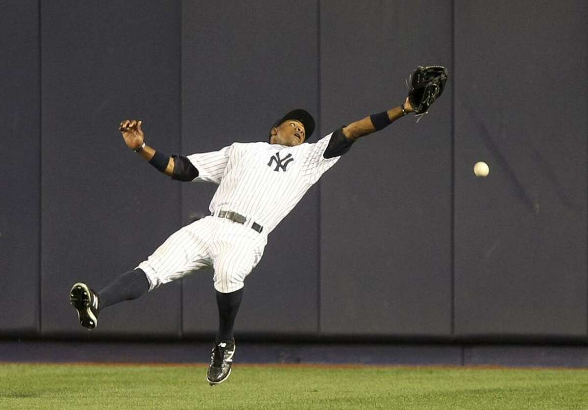 RED SOX-YANKEES: Curtis Granderson misplay helps Boston beat New York